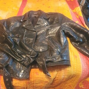 Vintage Wilson leather motorcycle jacket. Size mens large.